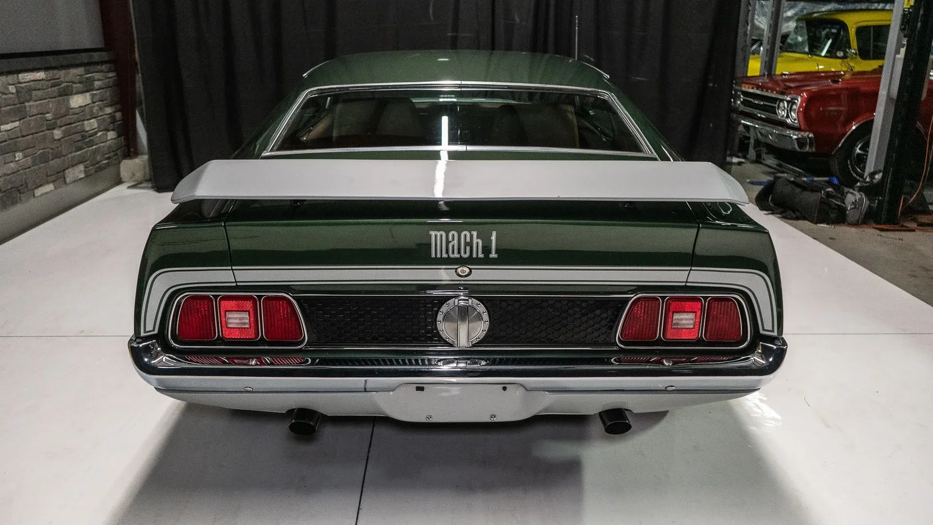 1971-ford-mustang-mach-1 (54)